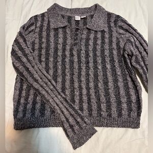 Love By Design, Women’s Medium Gray and Black Cable Knit Design Sweater